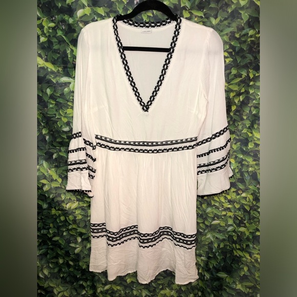 White Dress with Black Trim - Picture 6 of 16